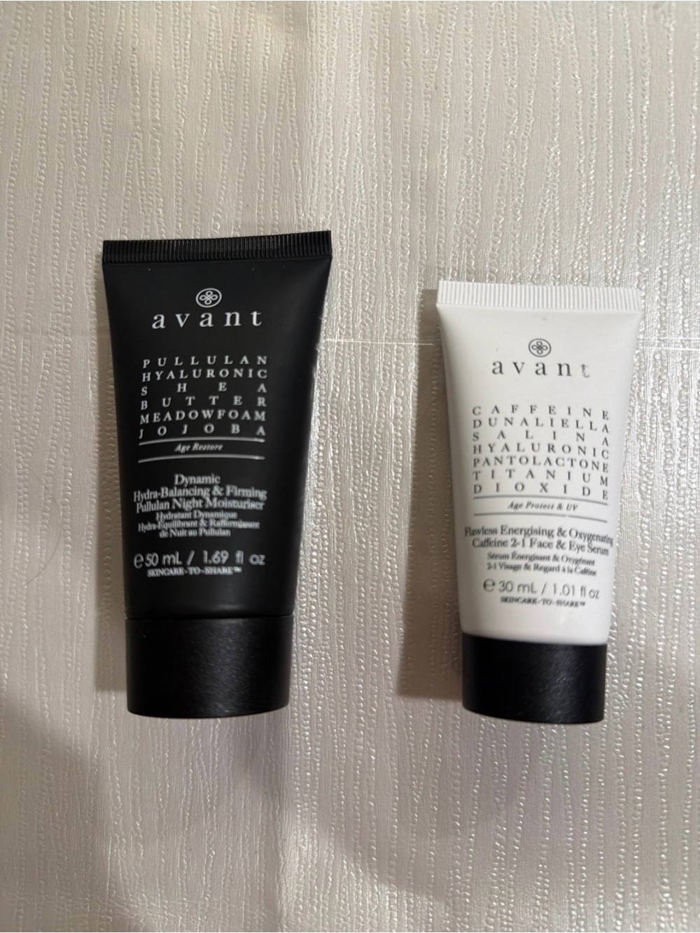 Avant Women’s Makeup Primer Tubes – Black and White